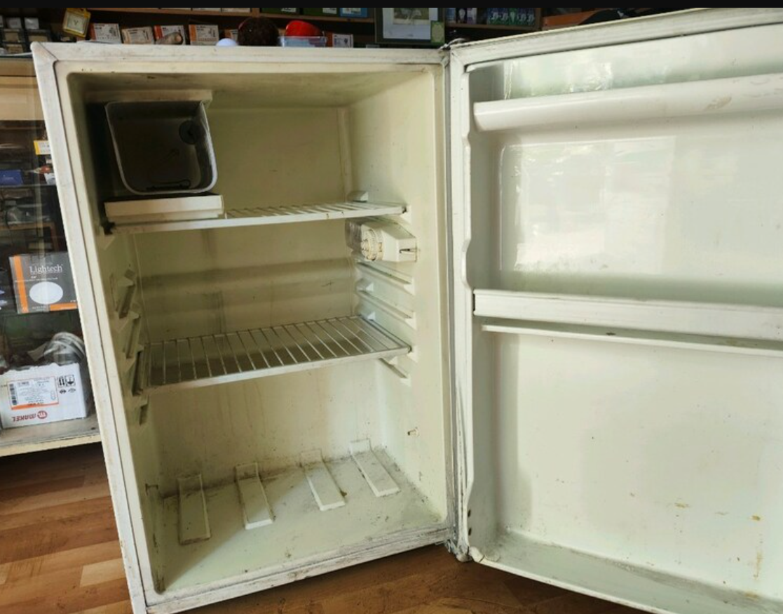 Indesit mini buzdolabı sağlam
