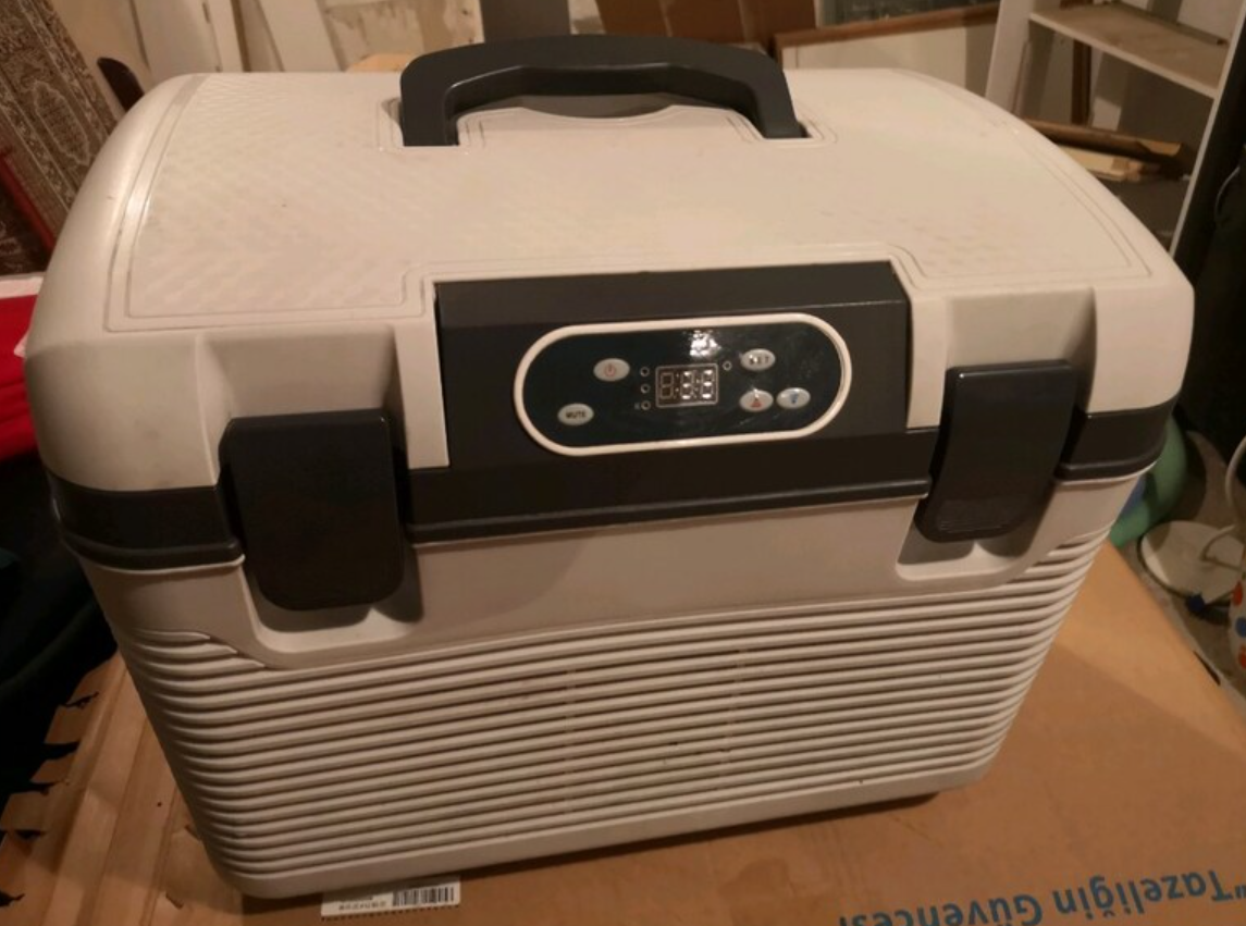 ikinci el araç içi kompresörlü buzdolabı